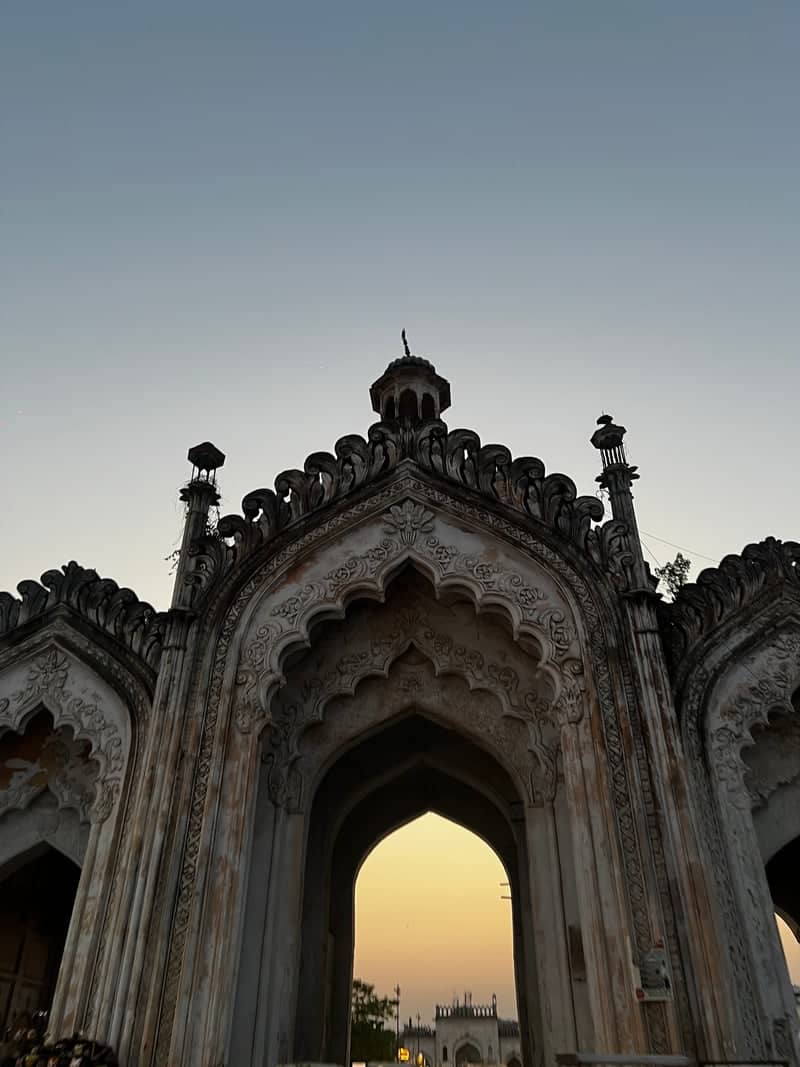 Rumi Darwaza - Image 1