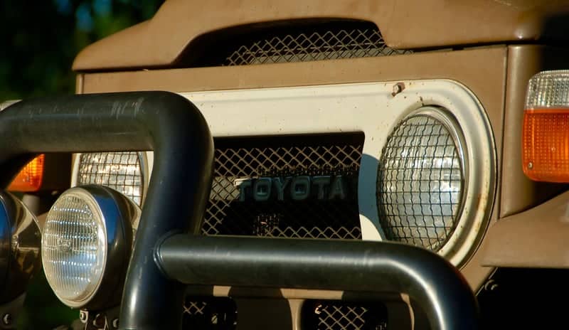 Vintage Toyota Land Cruiser at Chambers Bay - Image 1