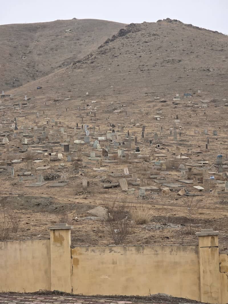 Bombogor Hillside Cemetery - Image 1