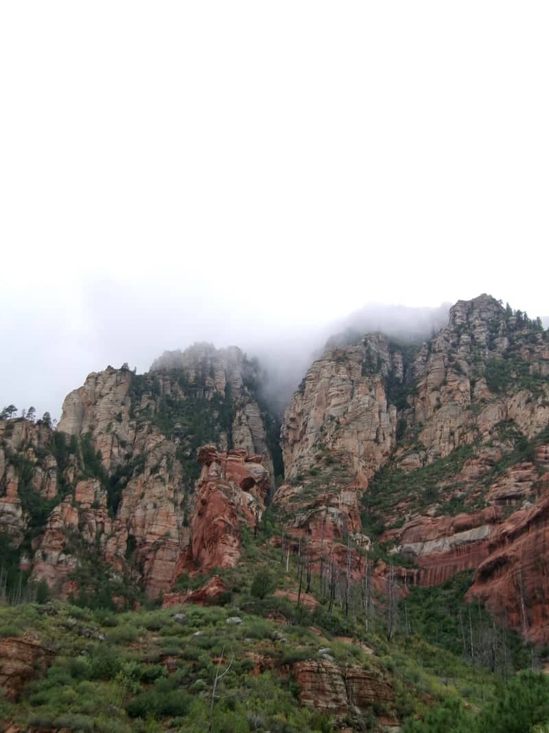 Thunder Mountain Red Rocks - Image 1