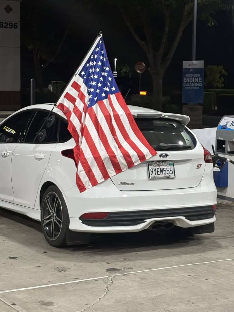 Laguna Boulevard Automotive Spot - Image 1