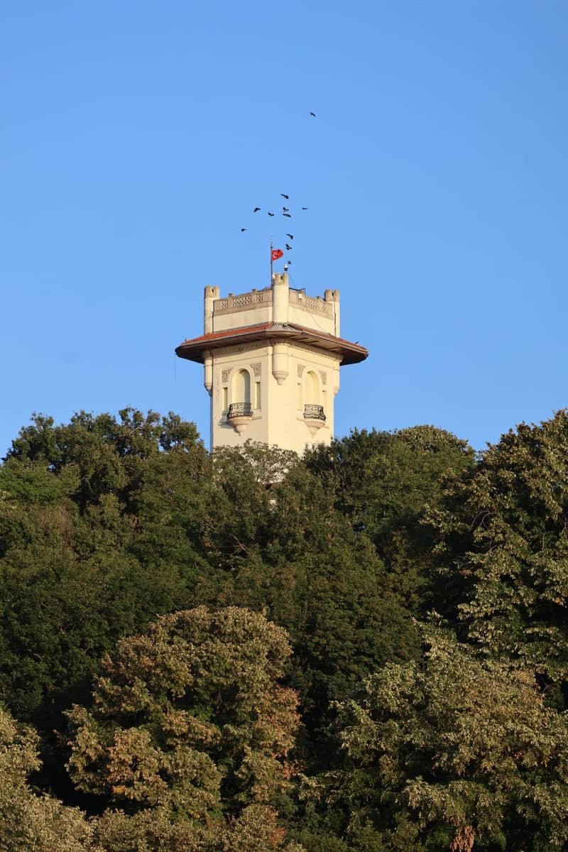 Khedive Palace (Hıdiv Kasrı) - Image 1