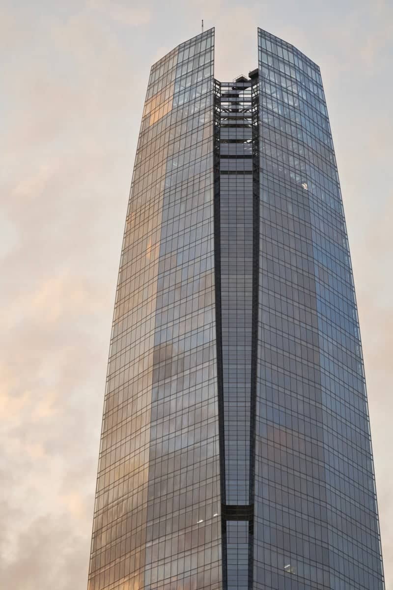 Gran Torre Santiago - Image 1