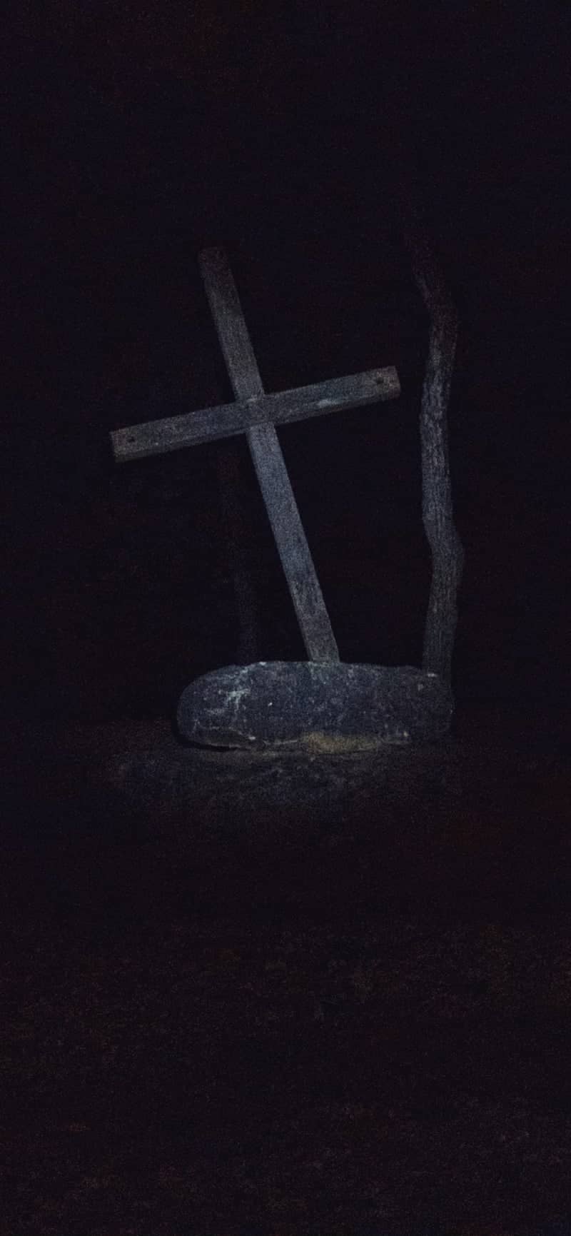 Harrington Road Memorial - Image 1