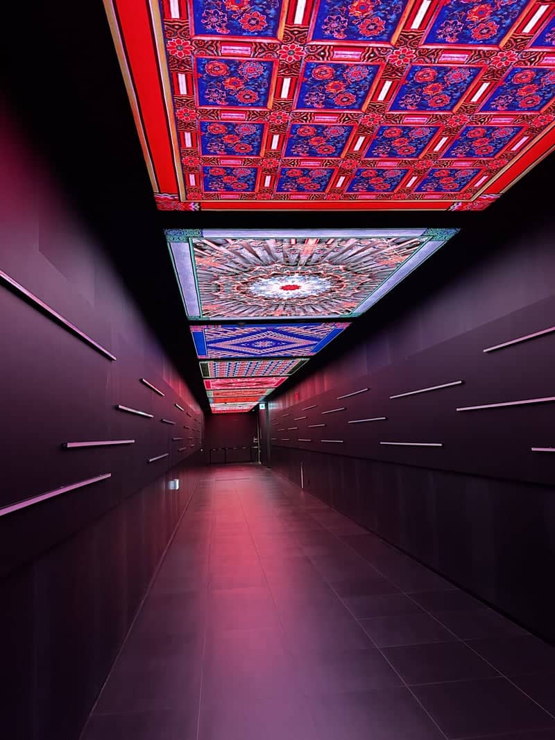 Lotte World Tower Sky Shuttle Entrance - Image 1