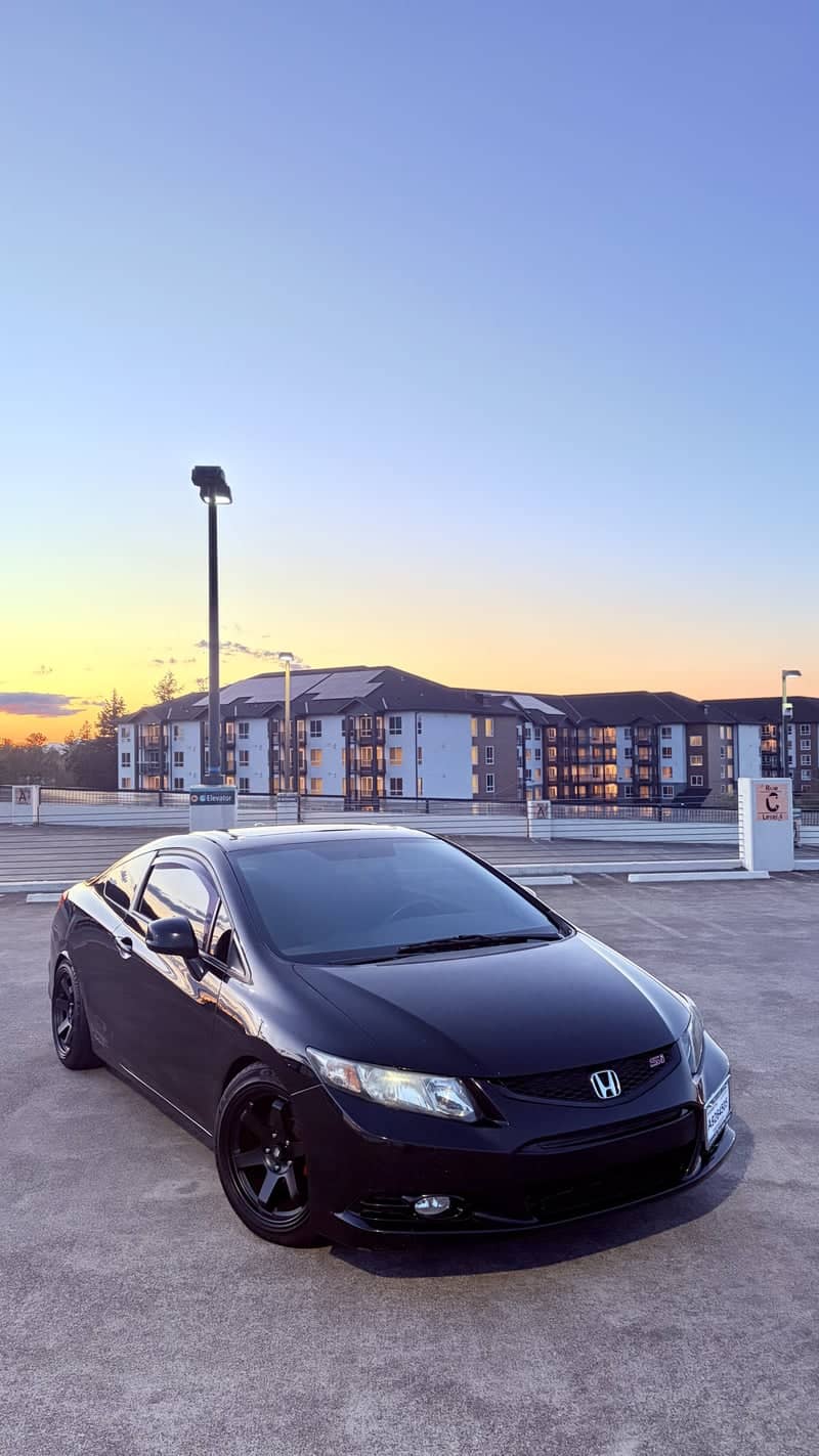 Lakewood Rooftop Parking - Image 1