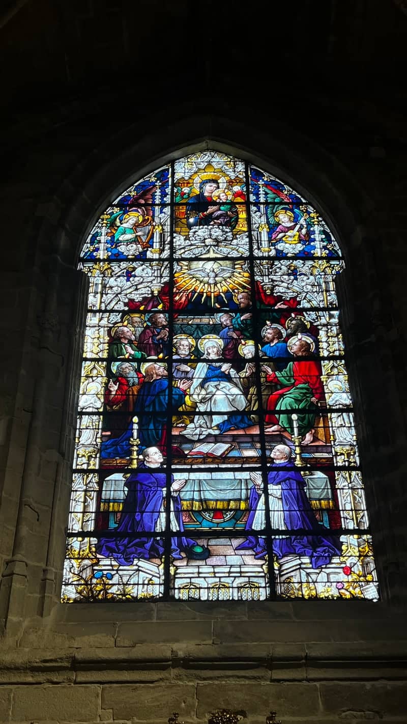 Seville Cathedral Stained Glass - Image 3