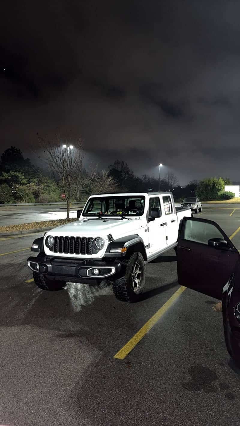 Decatur Pike Parking Area - Image 1
