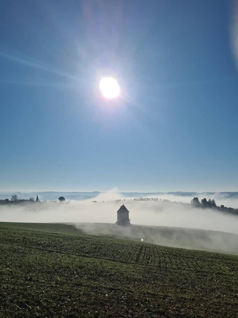Lavaur Countryside Pigeonnier - Image 1