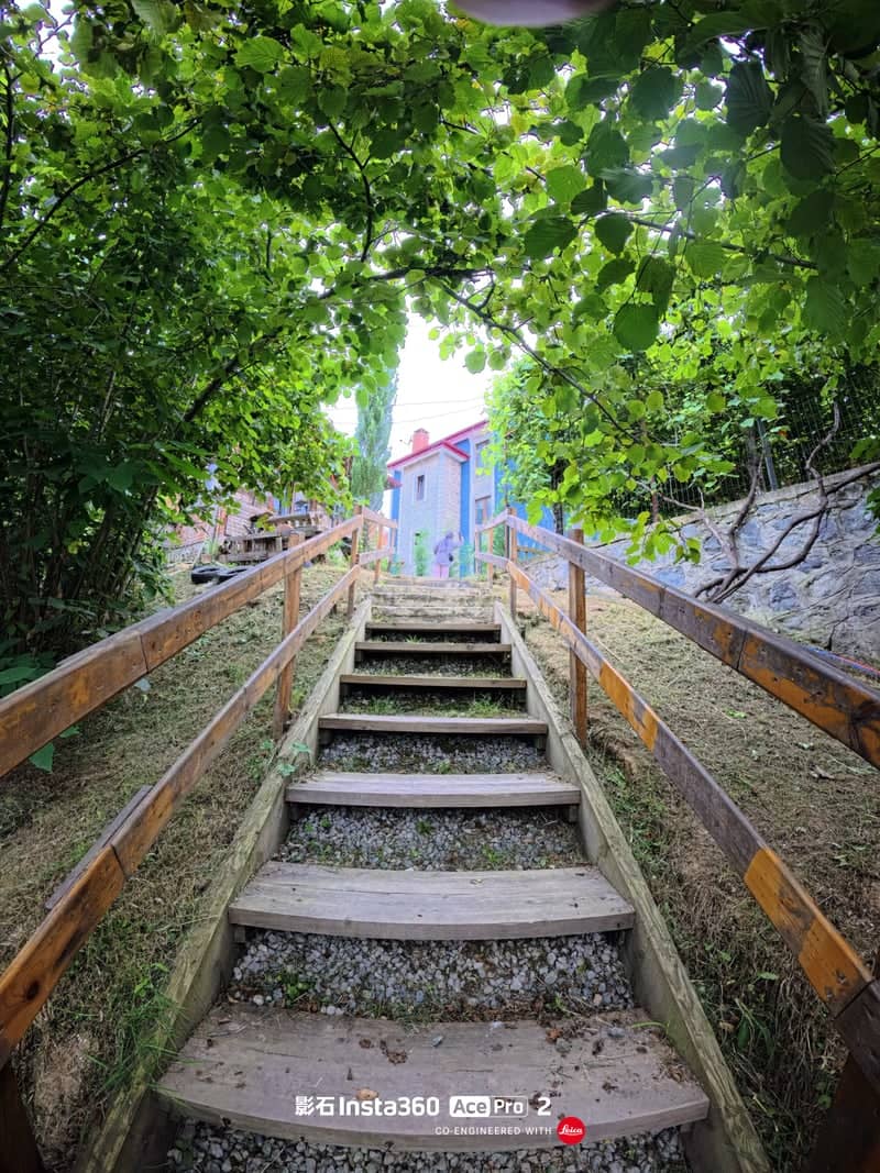Wooden Garden Stairs in Ortahisar - Image 1
