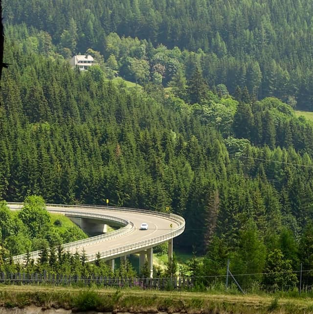 Eisenerz Mountain Road Viaduct - Image 1