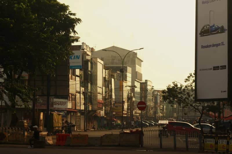 Jalan Jenderal Sudirman Urban Scene - Image 1