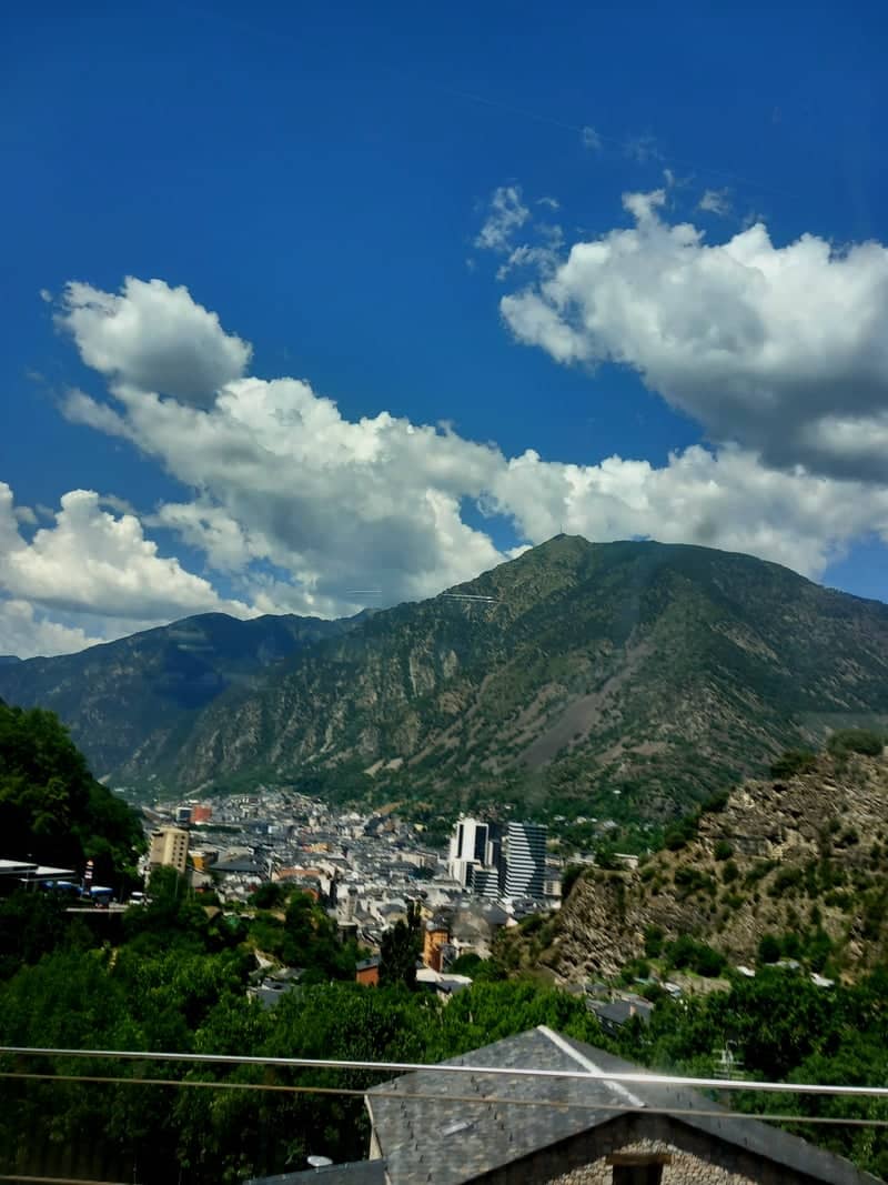 Les Valls de Valira Overlook - Image 1