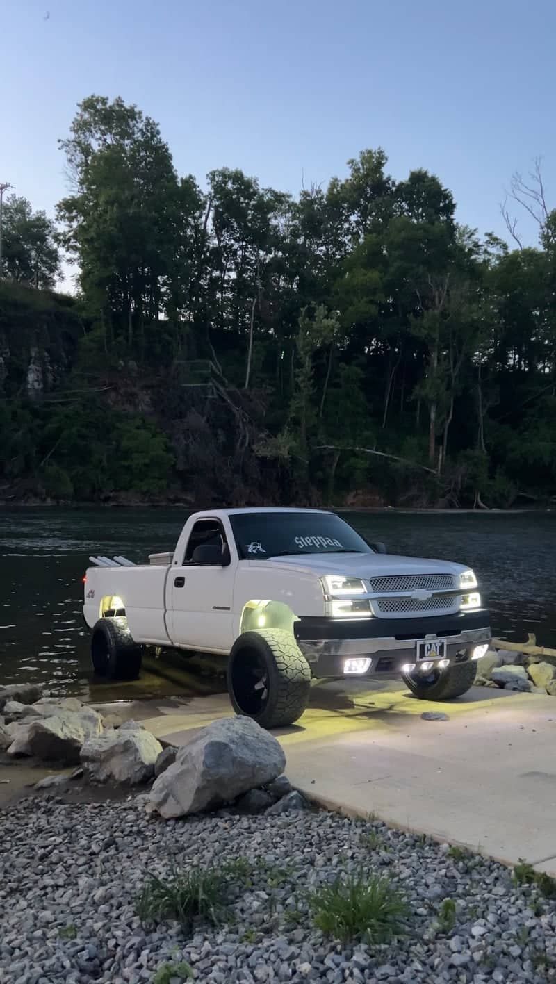 Nolichucky River Access - Image 1