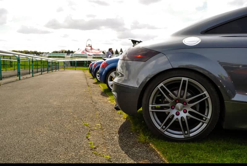 Doncaster Racecourse - Image 2