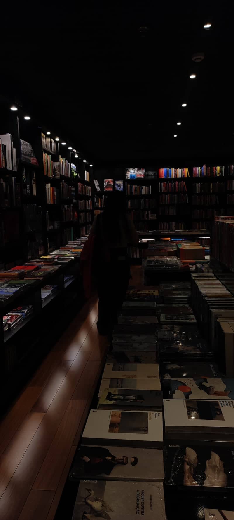 Livraria da Vila - Ribeirão Preto - Image 1