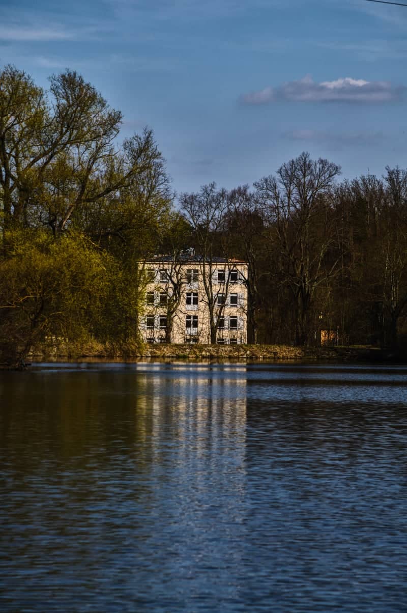 Zámeček Třebíč Pond - Image 1