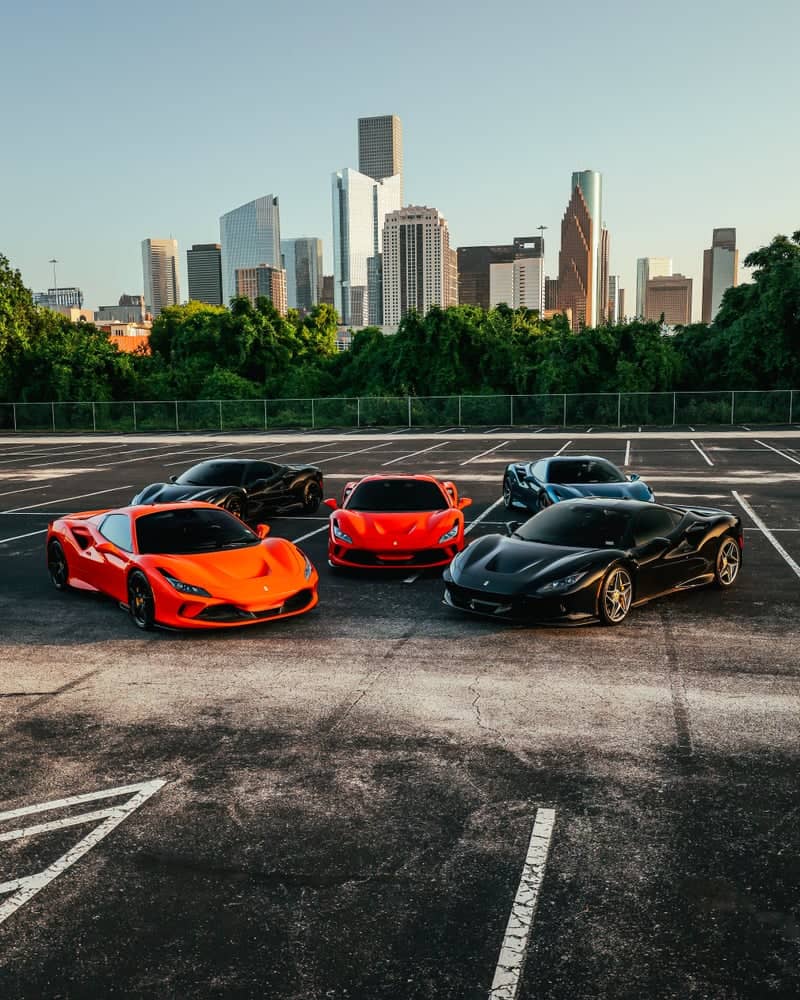 Houston Skyline Parking Overlook - Image 1