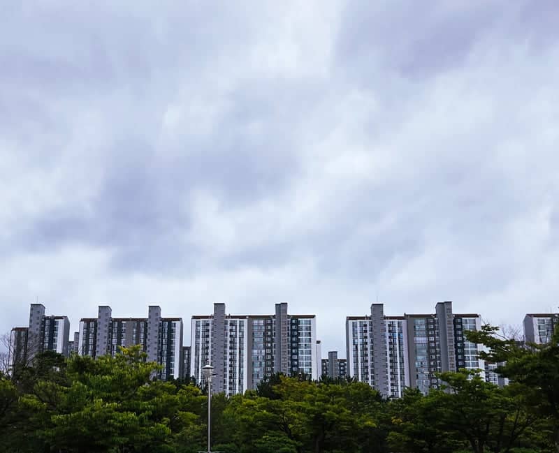 Ansan Stream Apartment Skyline - Image 1