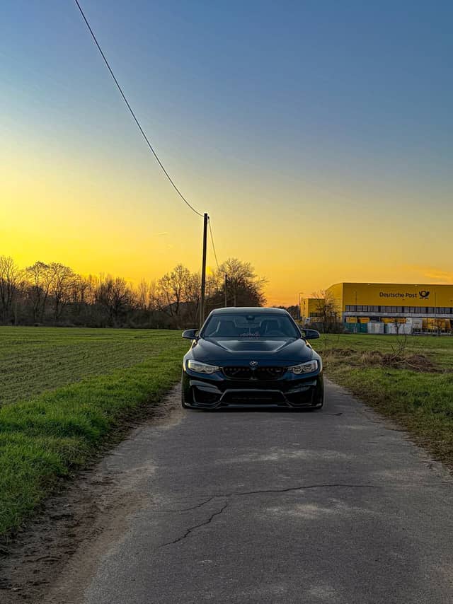Obertshausen Countryside Road - Image 2