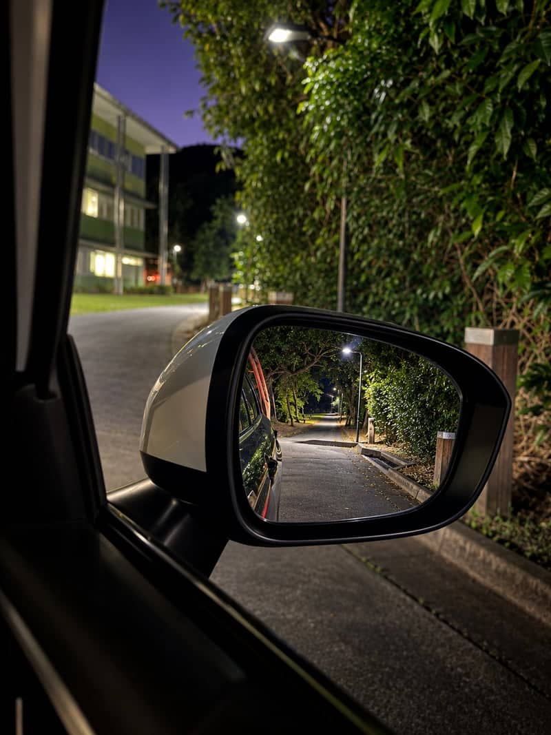 James Cook University Cairns Campus - Image 1