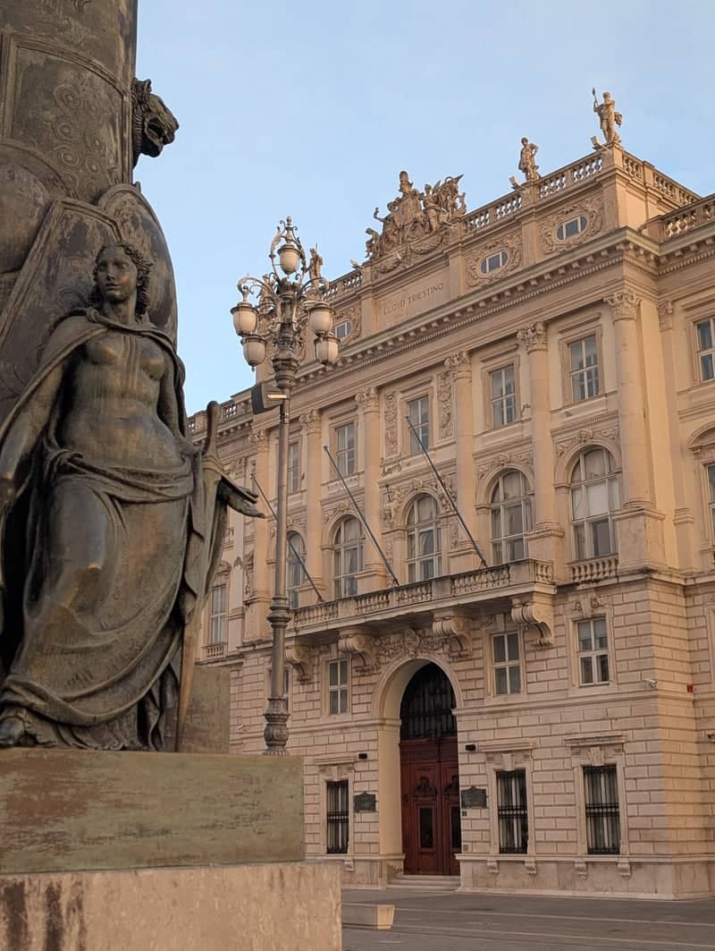 Palazzo del Lloyd Triestino - Image 1