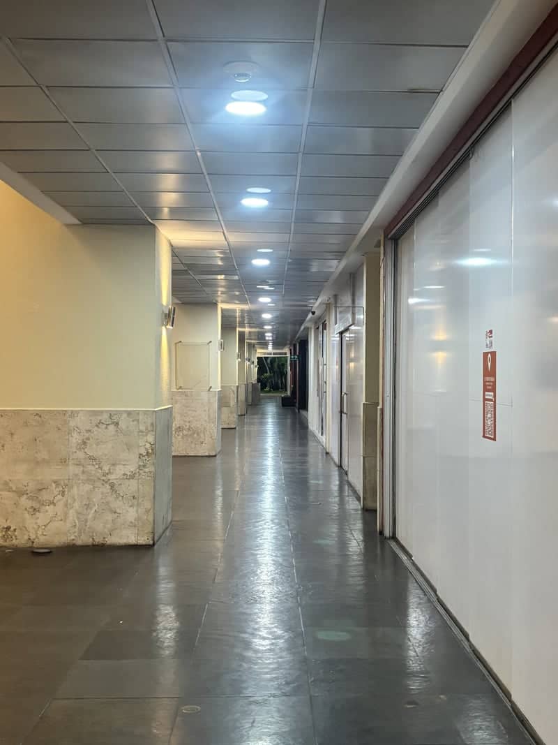 Sambil Barquisimeto Corridor - Image 1