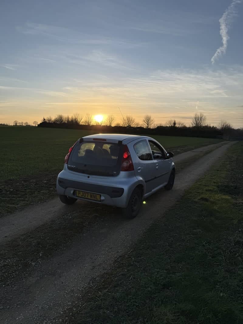 Cheltenham Countryside Sunset Track - Image 1