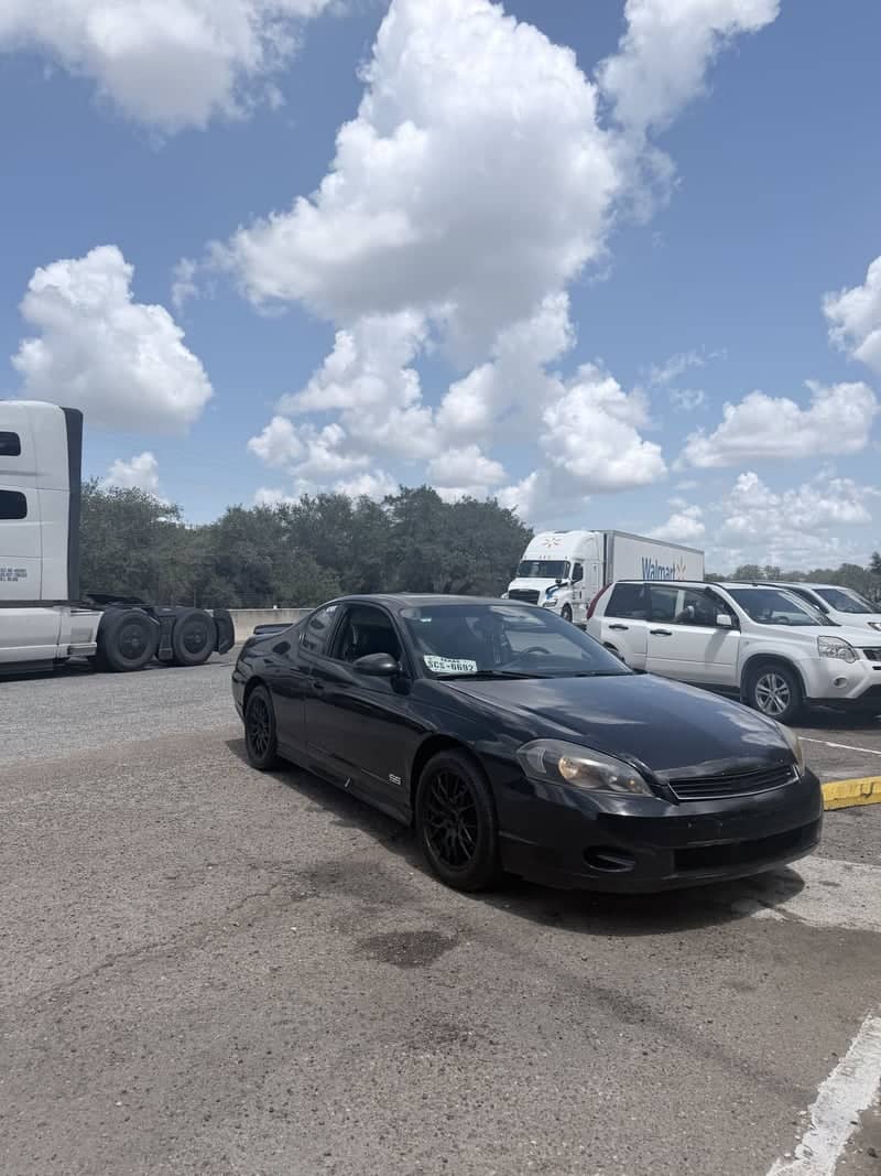 Falfurrias Roadside Stop - Image 1