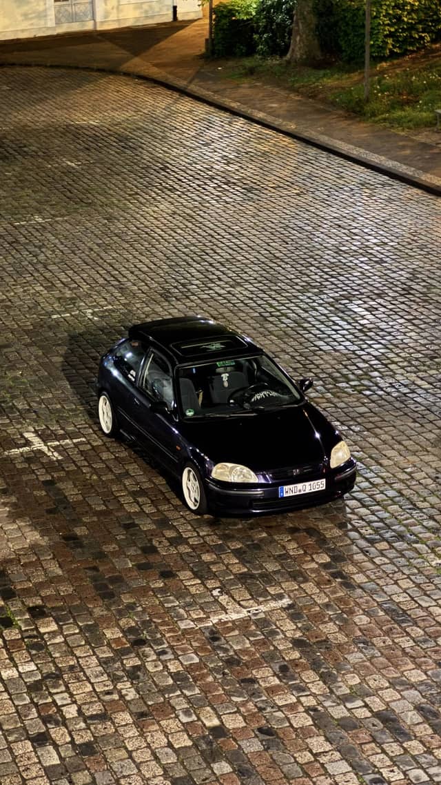 Saarbrücker Schlossberg Parking - Image 1