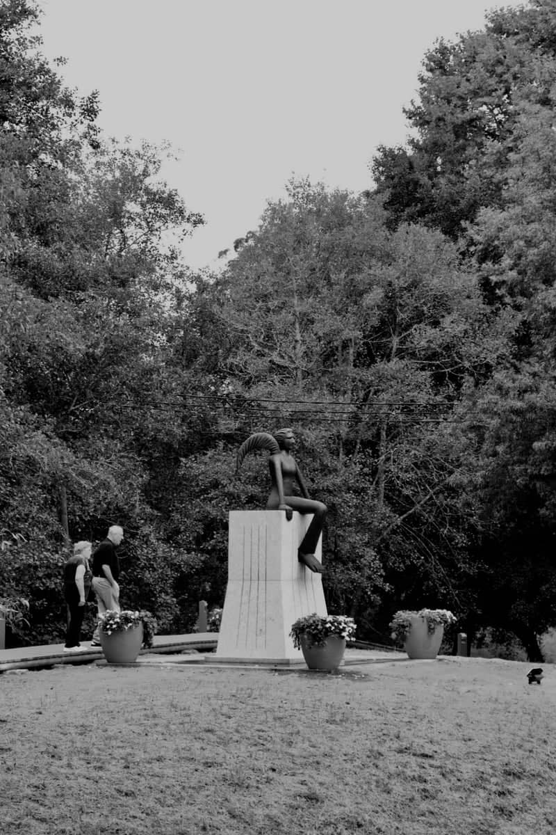Oliveira Winged Sculpture - Image 1
