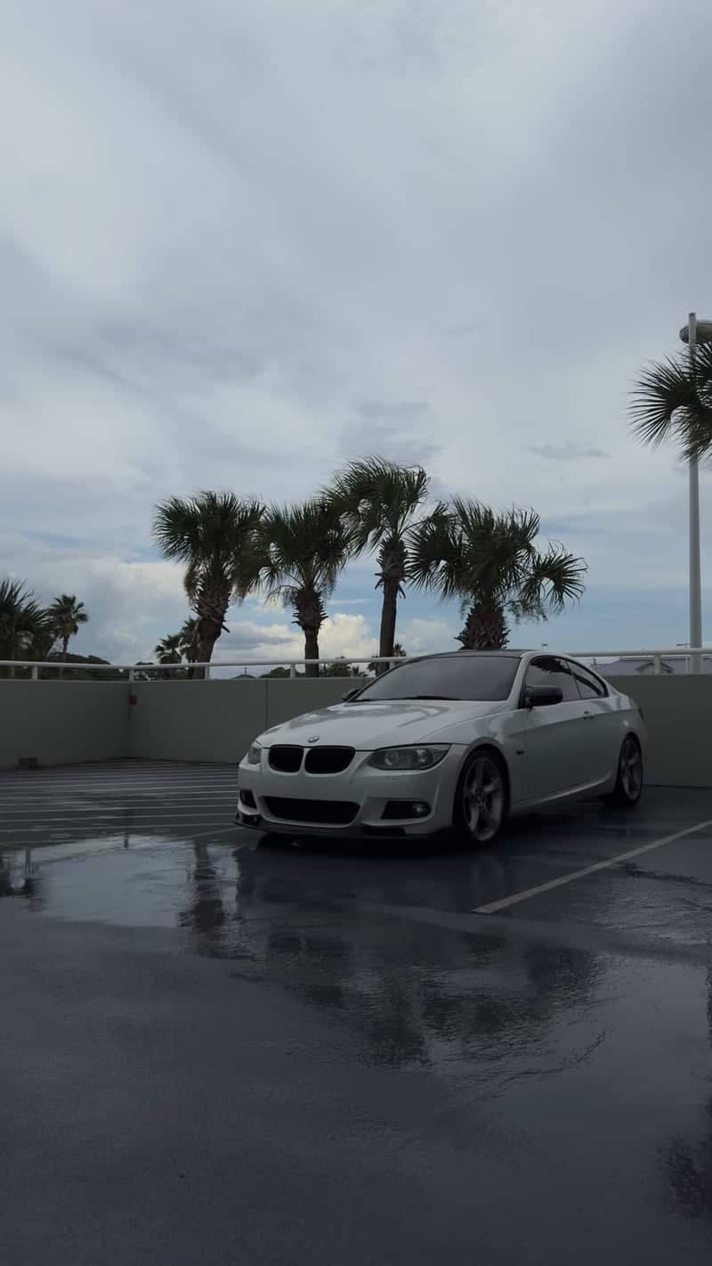 Panama City Beach Rooftop Parking - Image 1
