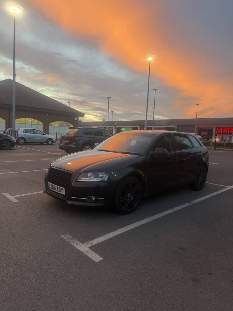Gallagher Retail Park Parking - Image 1
