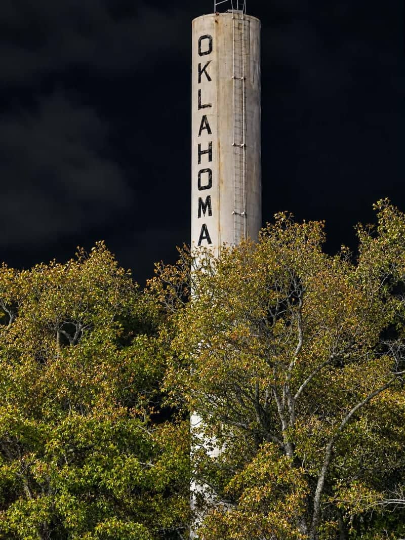 Sallisaw Oklahoma Water Tower - Image 1