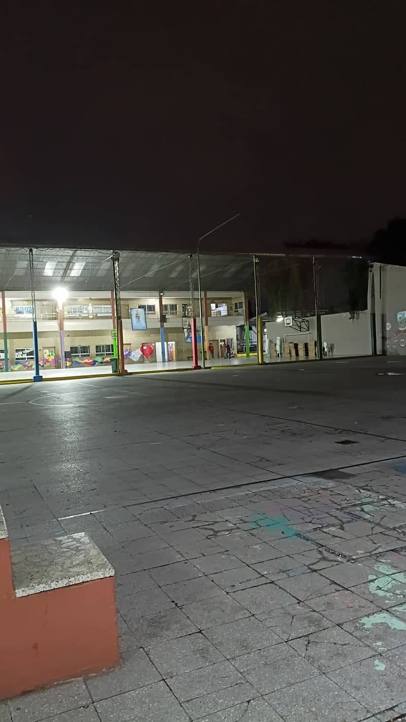 Avenida Castelli Sports Court - Image 1