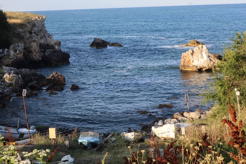 Obzor Rocky Cove - Image 1
