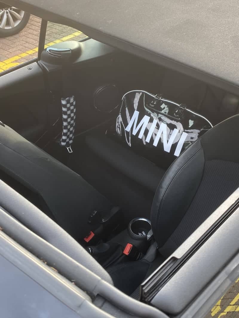 Mini Cooper Interior Detail - Image 1