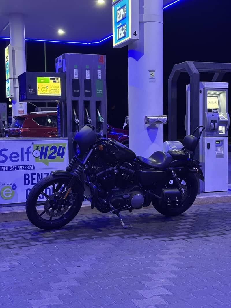 Riccione Night Gas Station - Image 1