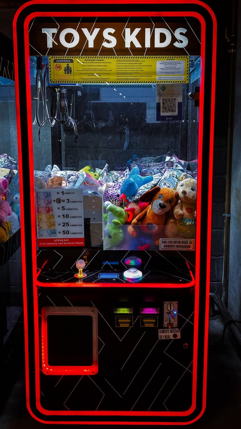 Enseada District Arcade Machine