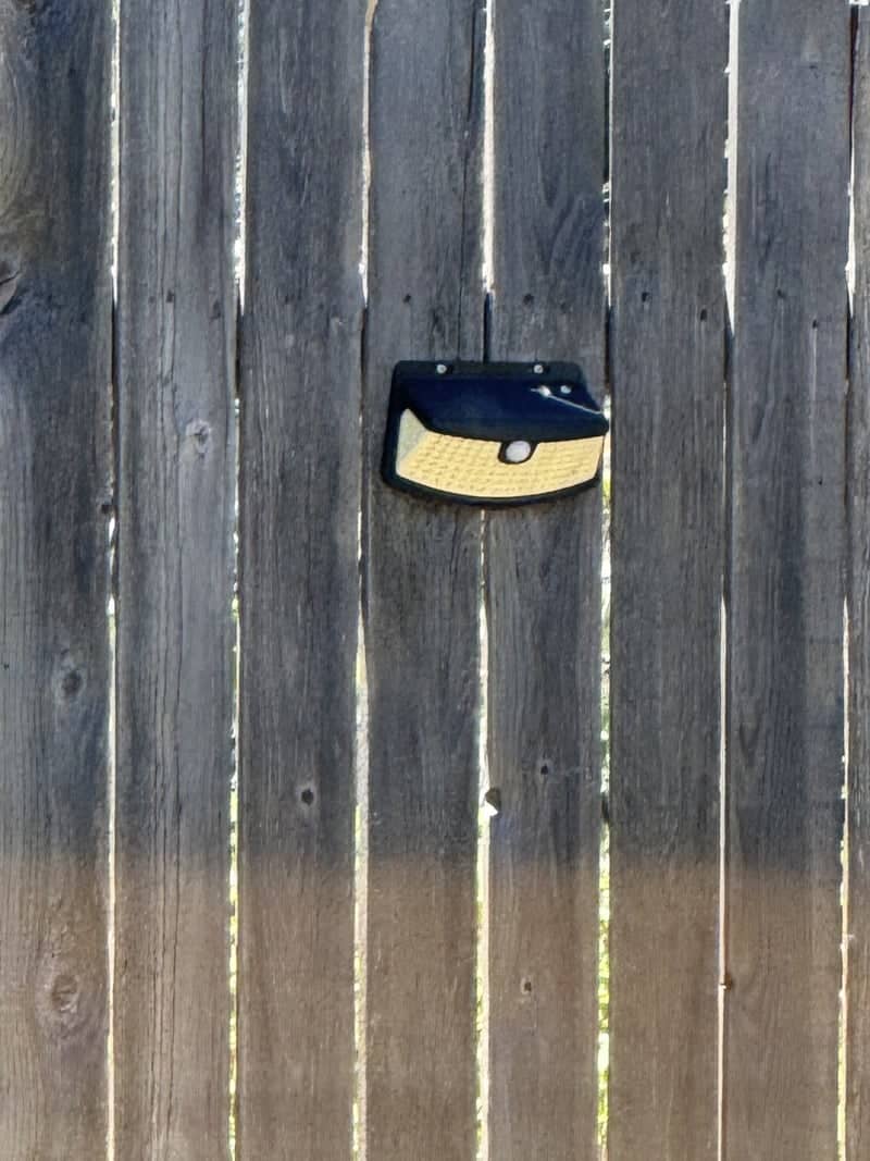 Suburban Fence Texture - Image 1