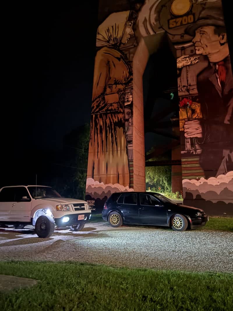 St. Thomas Elevated Park Mural - Image 1