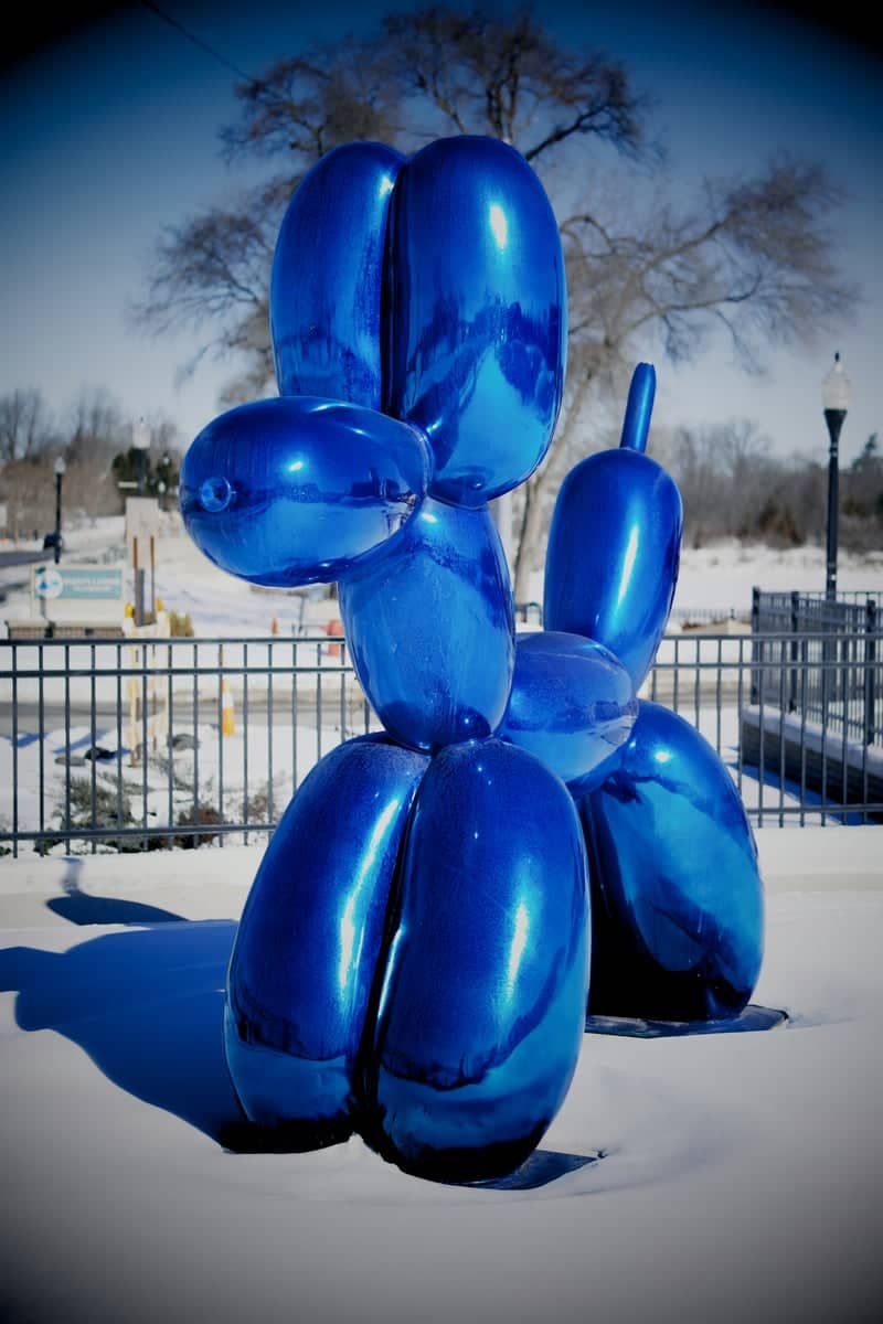 Belleville Balloon Dog Sculpture - Image 1