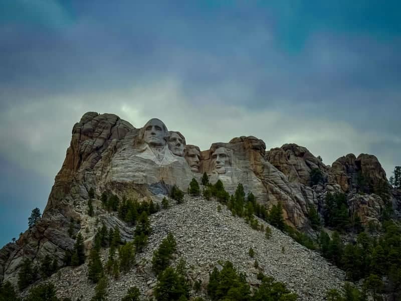 Mount Rushmore National Memorial - Image 1