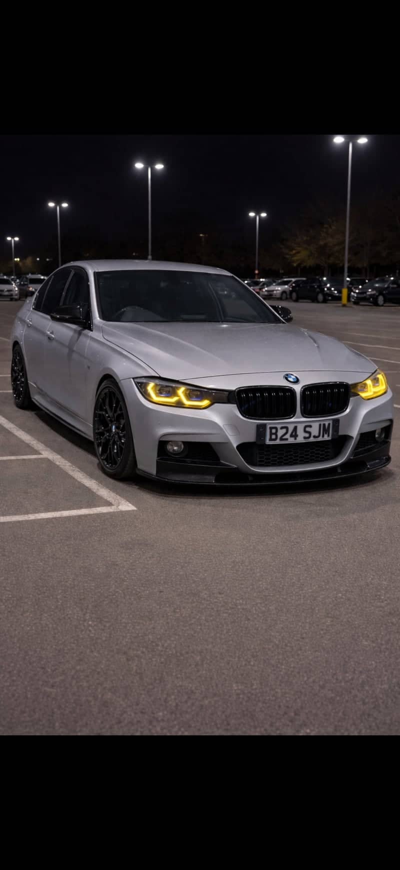 Newbury Retail Park Parking Lot - Image 1