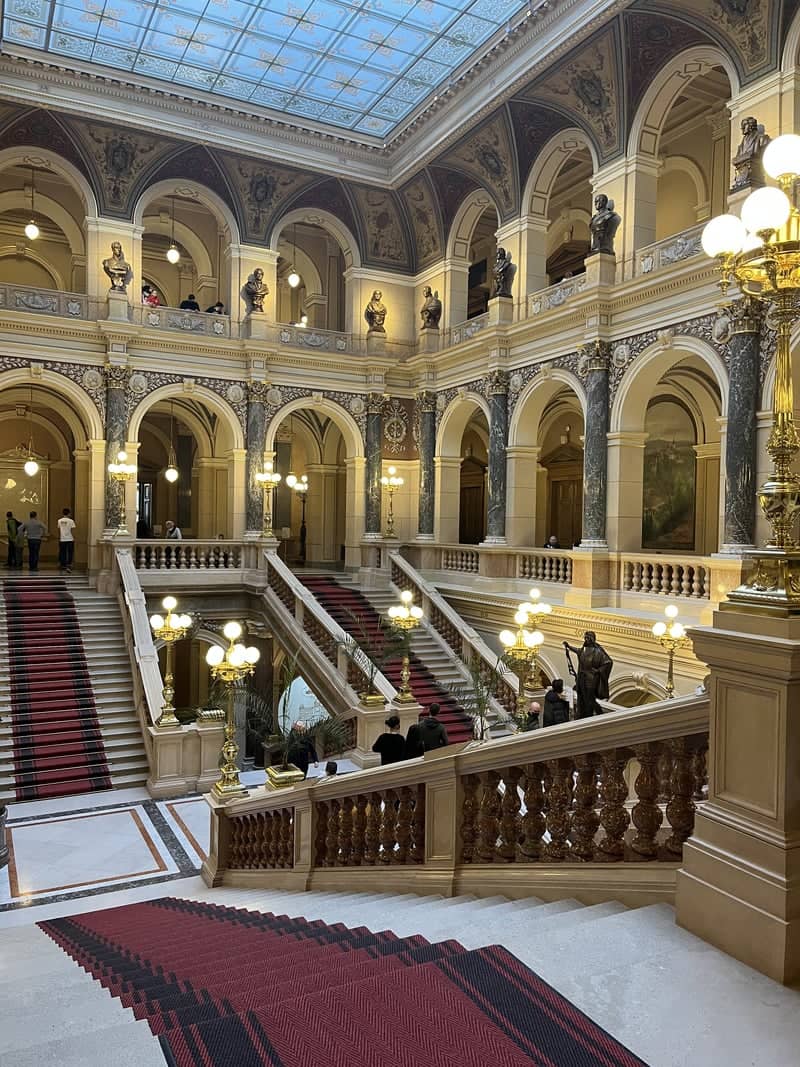 National Museum (Národní muzeum) - Image 1