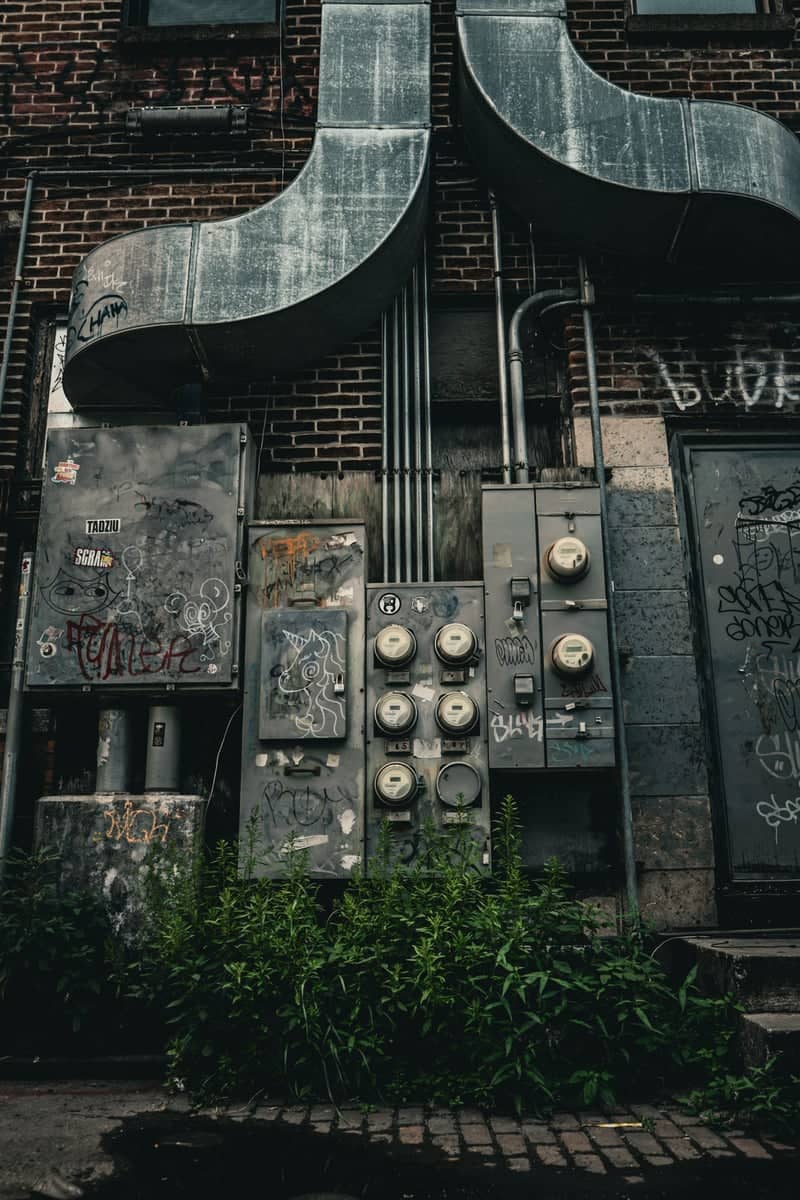 Iowa City Industrial Alleyway - Image 1