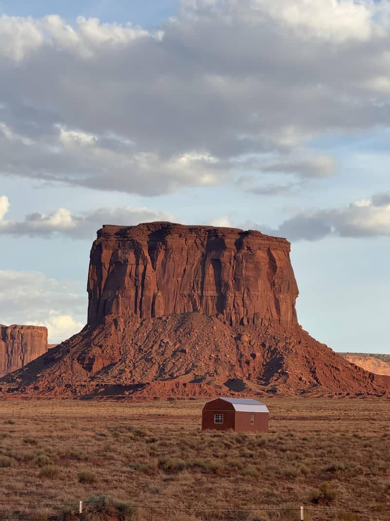 Monument Valley Navajo Tribal Park - Image 1