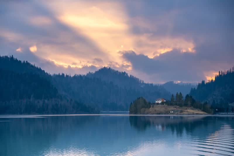 Lake Colibița - Image 1