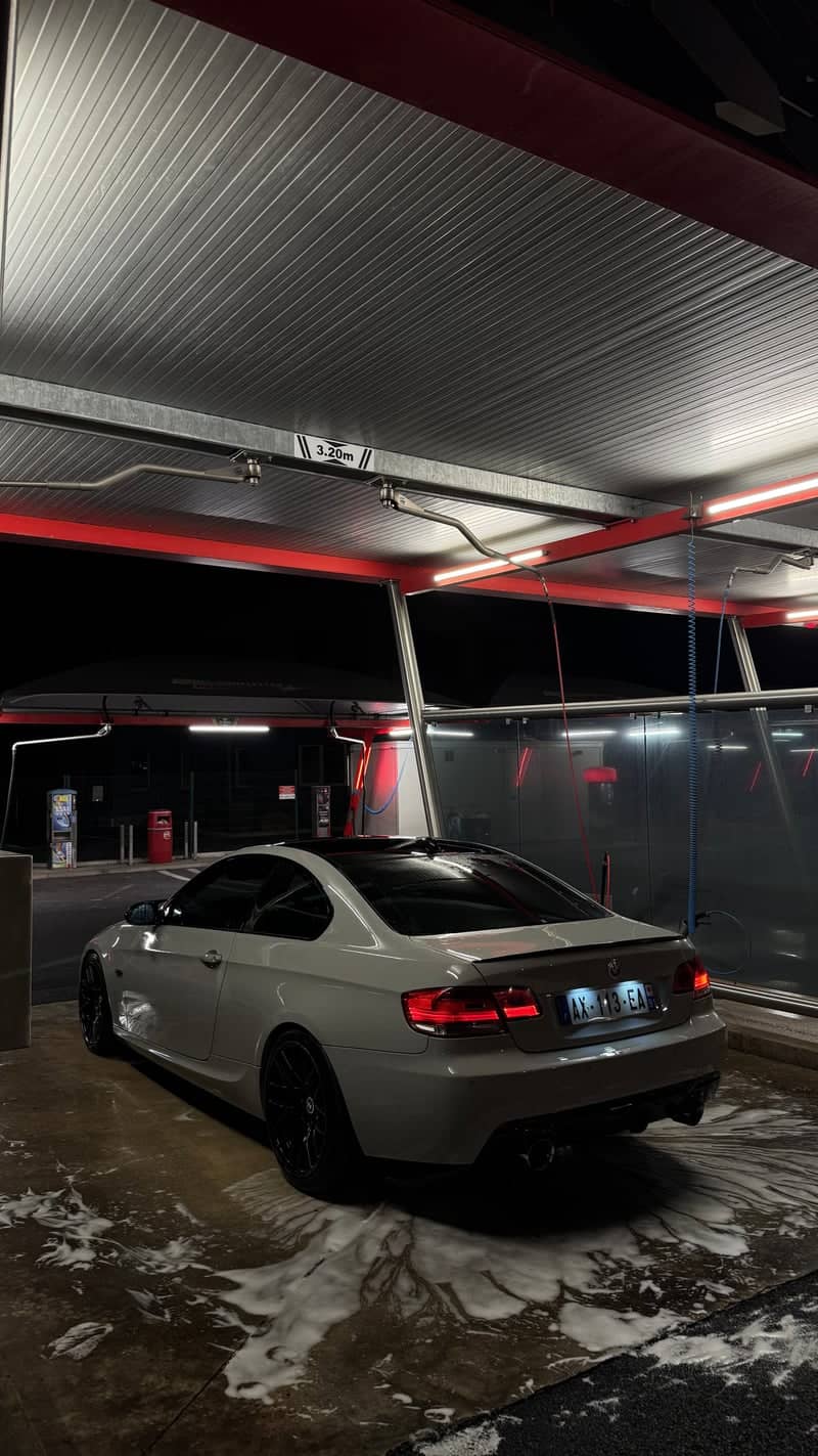 Servon Car Wash Station - Image 1