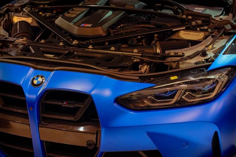 Limbecker Platz Automotive Display - Image 1